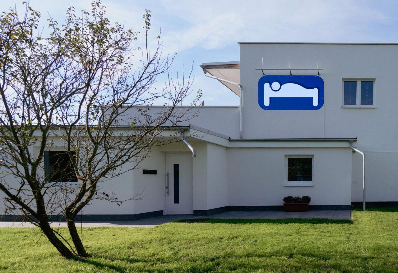 Pension Engel Grifte Bagian luar foto